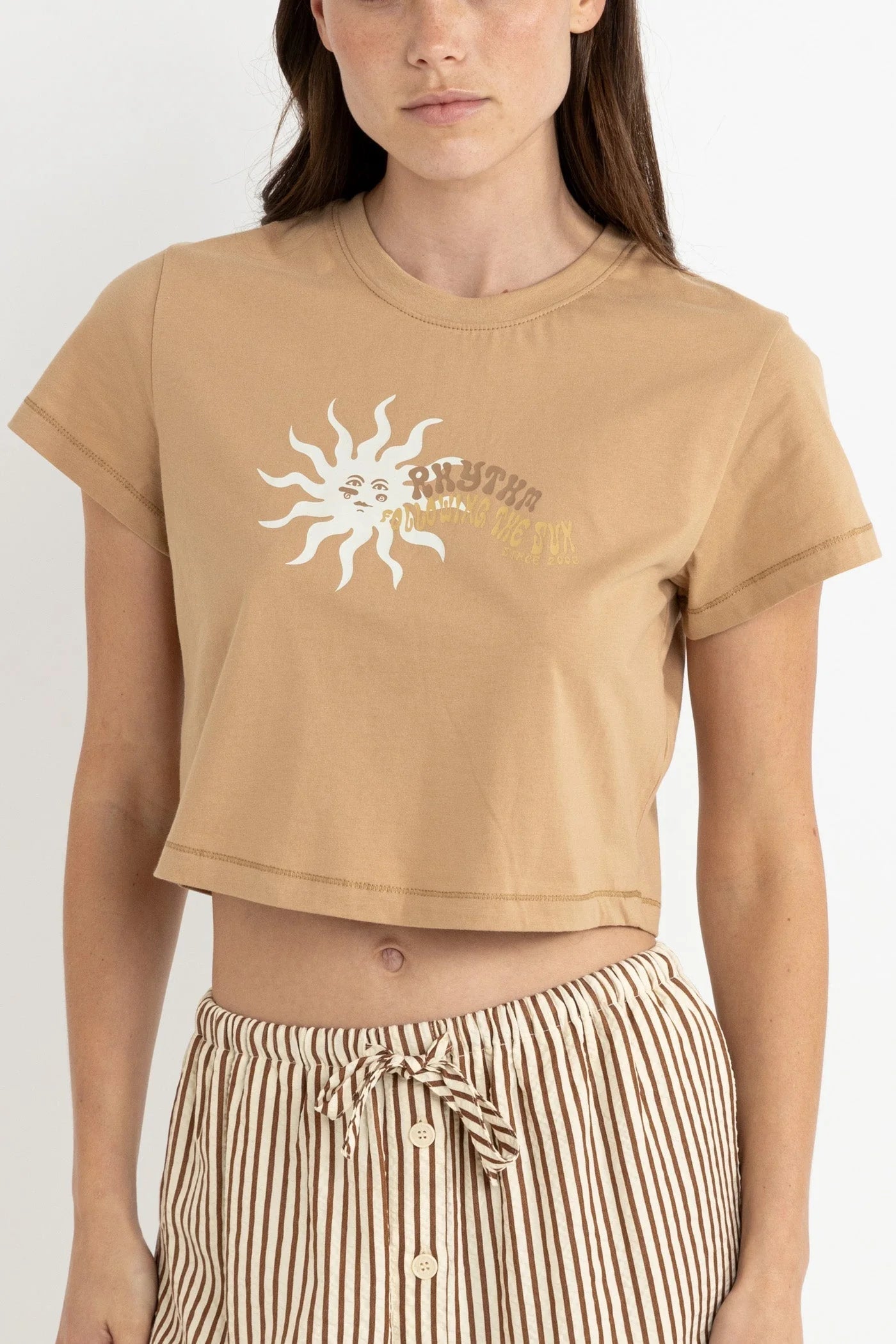 FOLLOW THE SUN CROPPED TEE