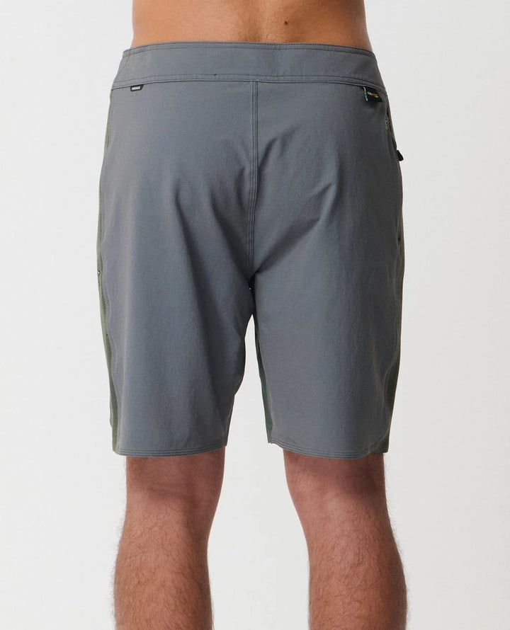 SEARCH SERIES 3-2-1 CORDURA 19" BOARDSHORT