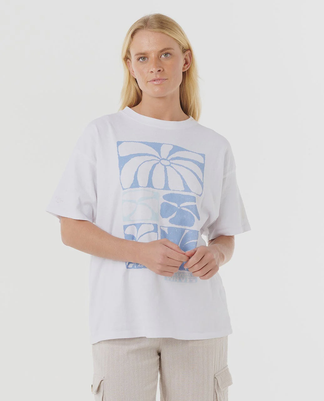 LADIES OCEANIC HERITAGE TEE