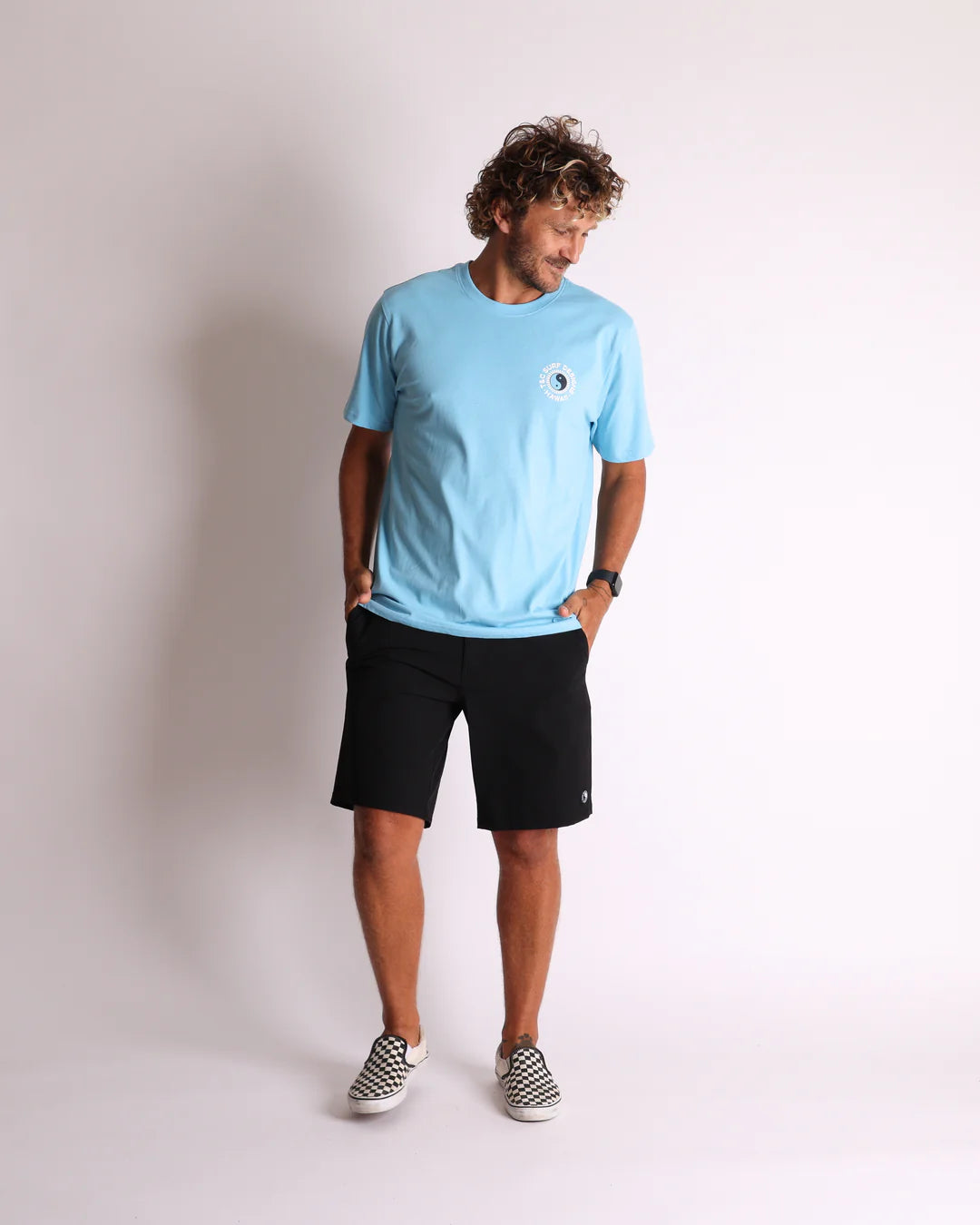 TRACKER TEE