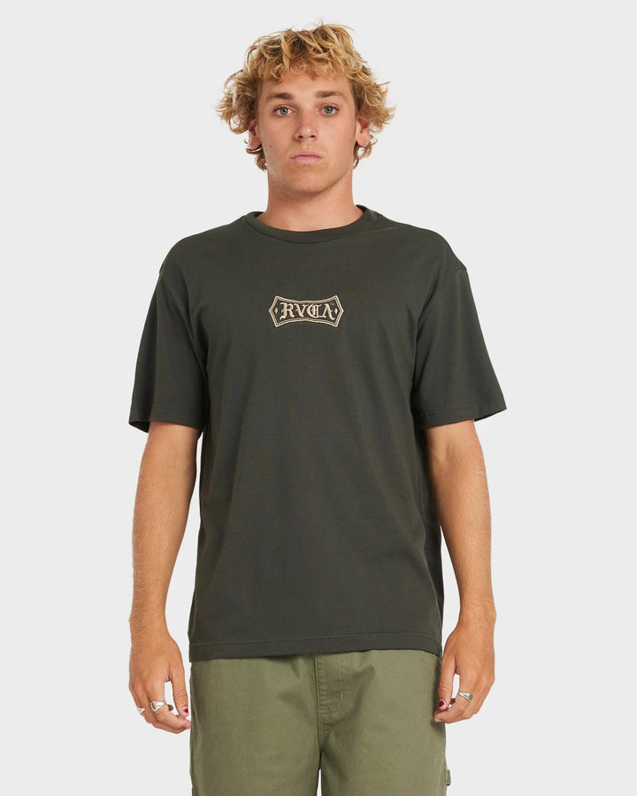 METRIC TEXT TEE