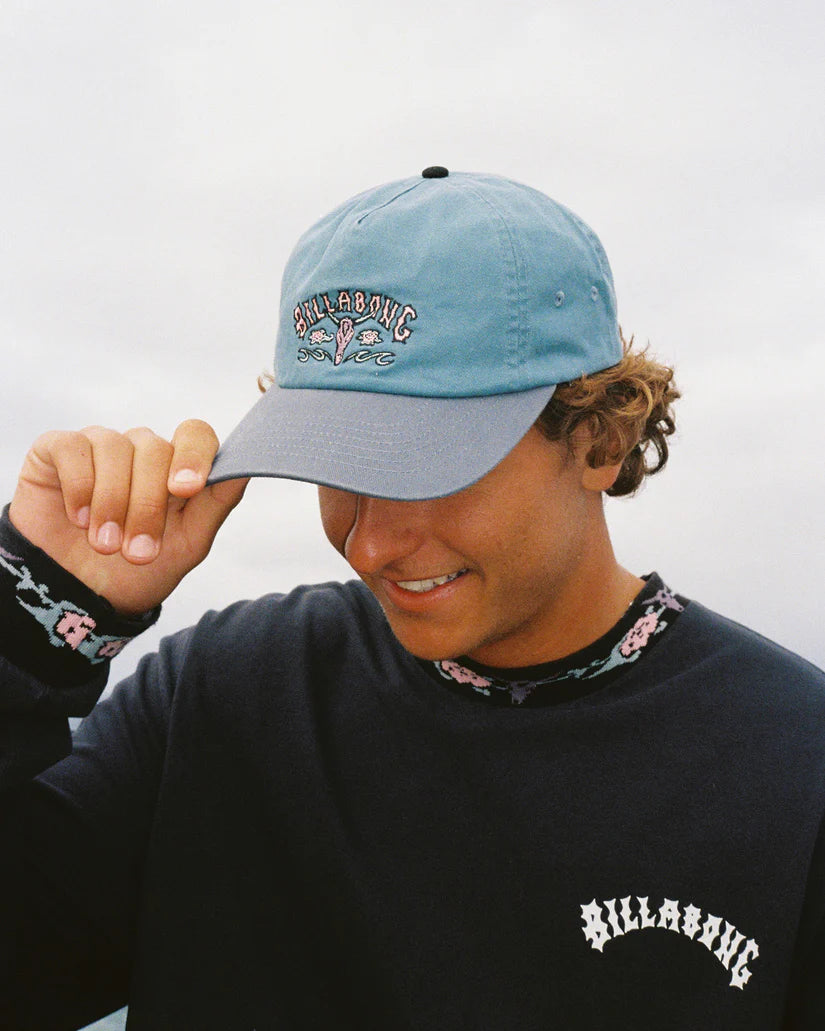 OCCY STRAPBACK