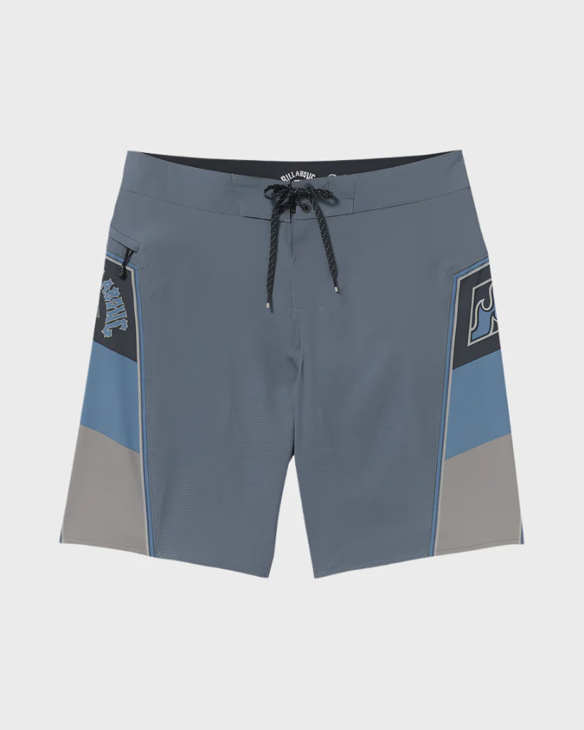 STRADDIE AIRLITE
