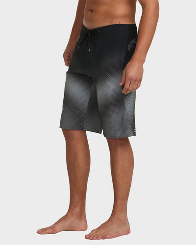 FLUID PRO BOARDSHORT