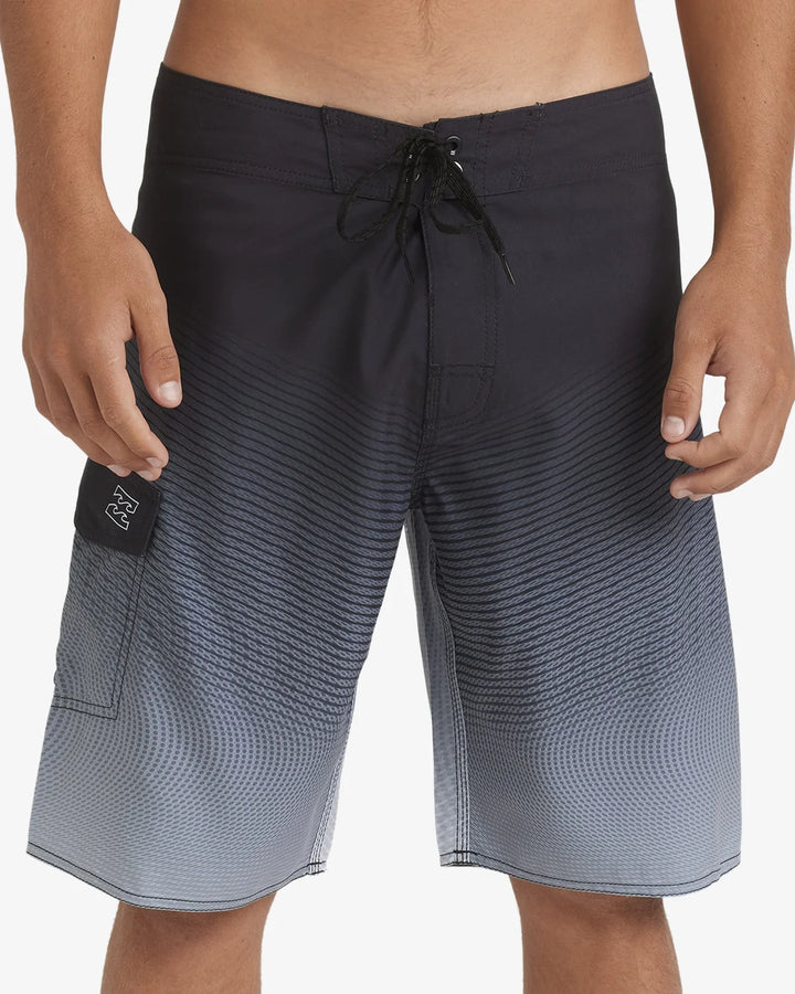 VAULTS OG 20" BOARDSHORT