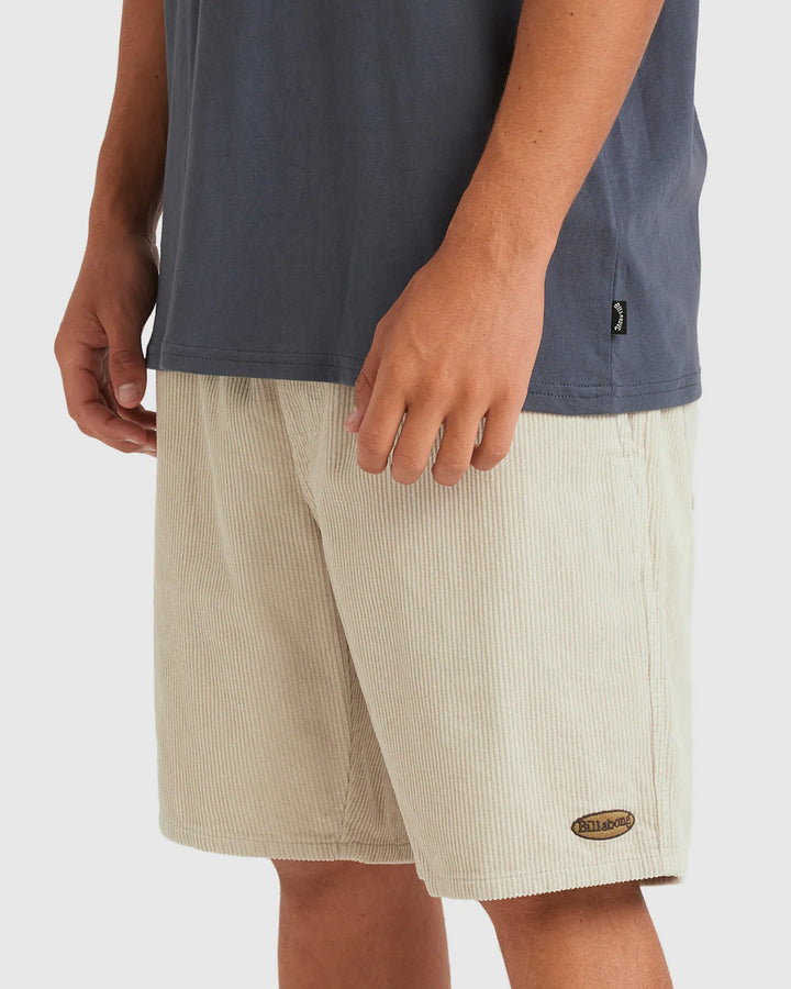 LARRY CORD WALKSHORT - STONE