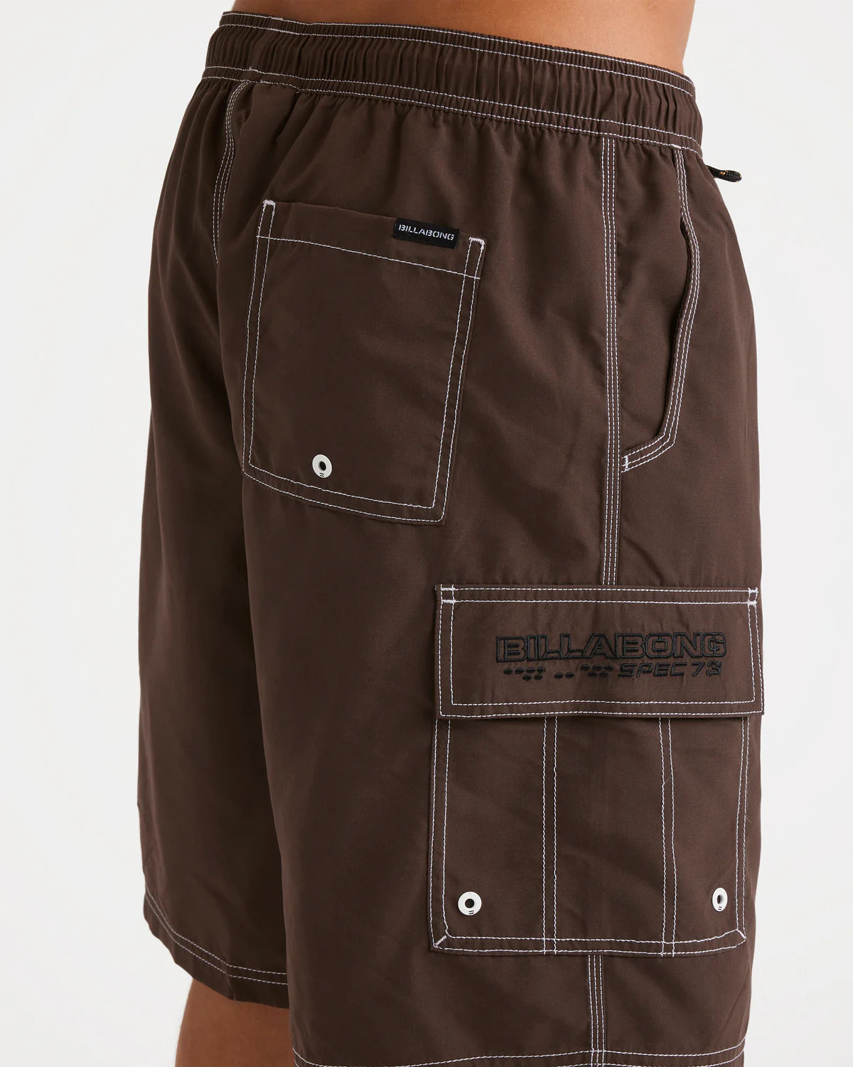 THROW ON BOARDSHORT
