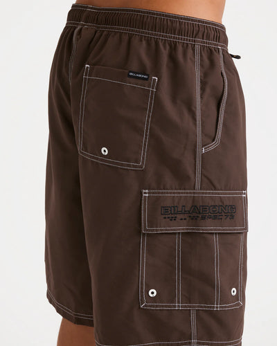 THROW ON BOARDSHORT