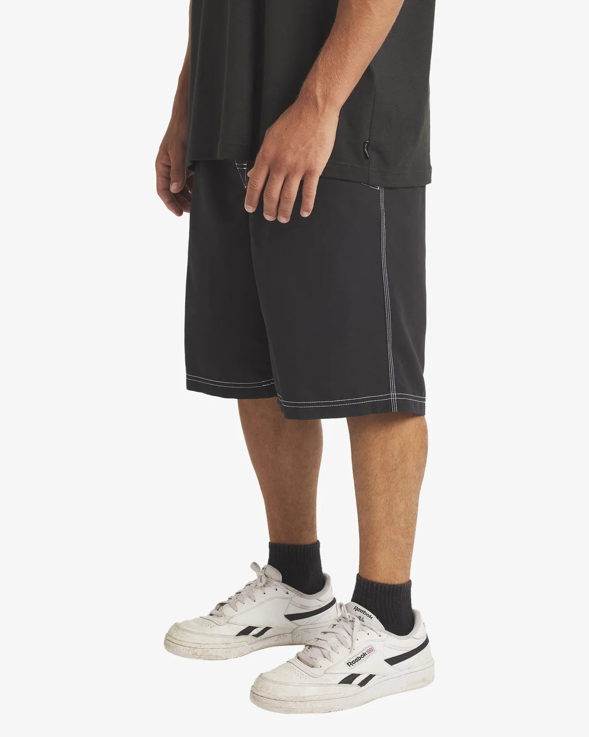 THROW ON BOARDSHORT