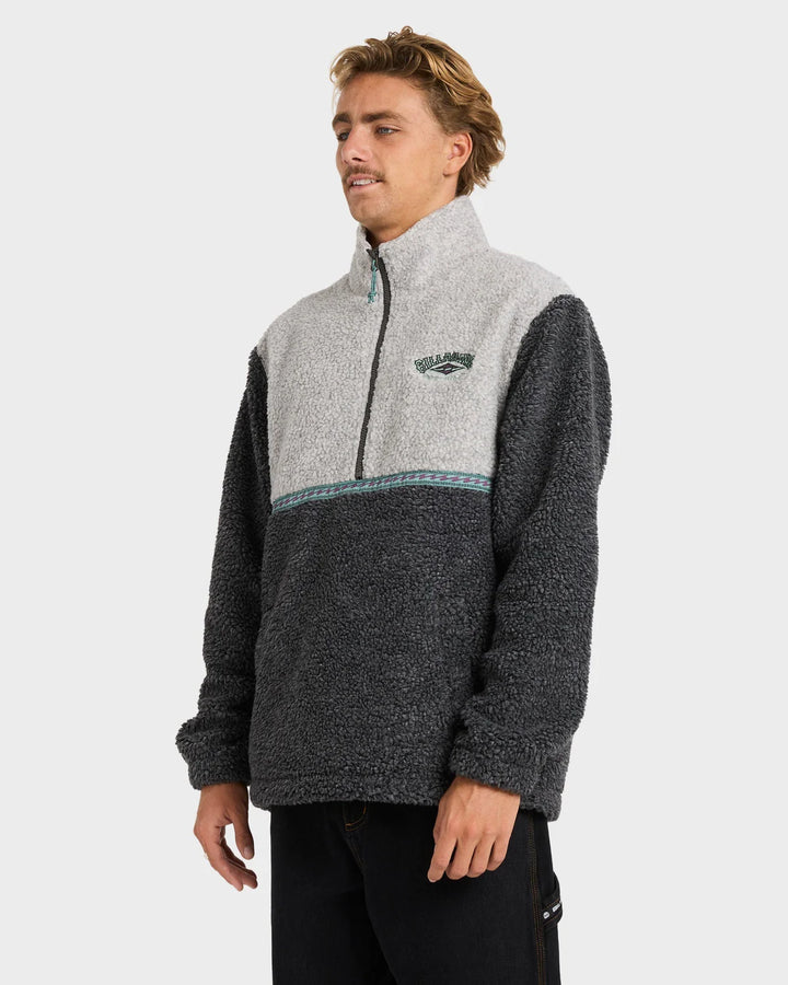 TOMBSTONE PULLOVER