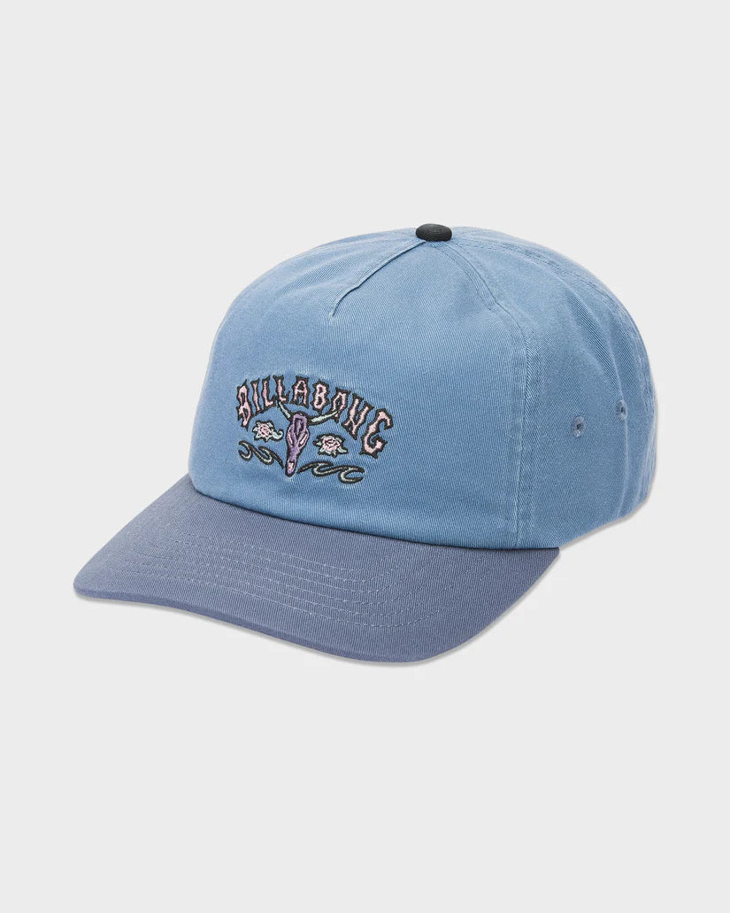 OCCY STRAPBACK