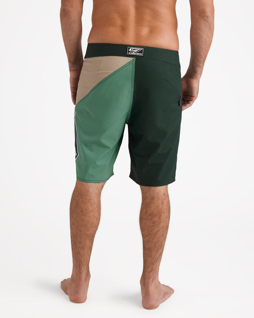 MENS VEE BEE MOD 20" BOARDSHORTS