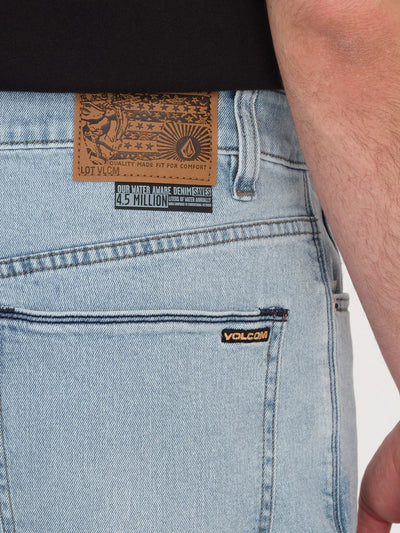 BILLOW DENIM SHORTS