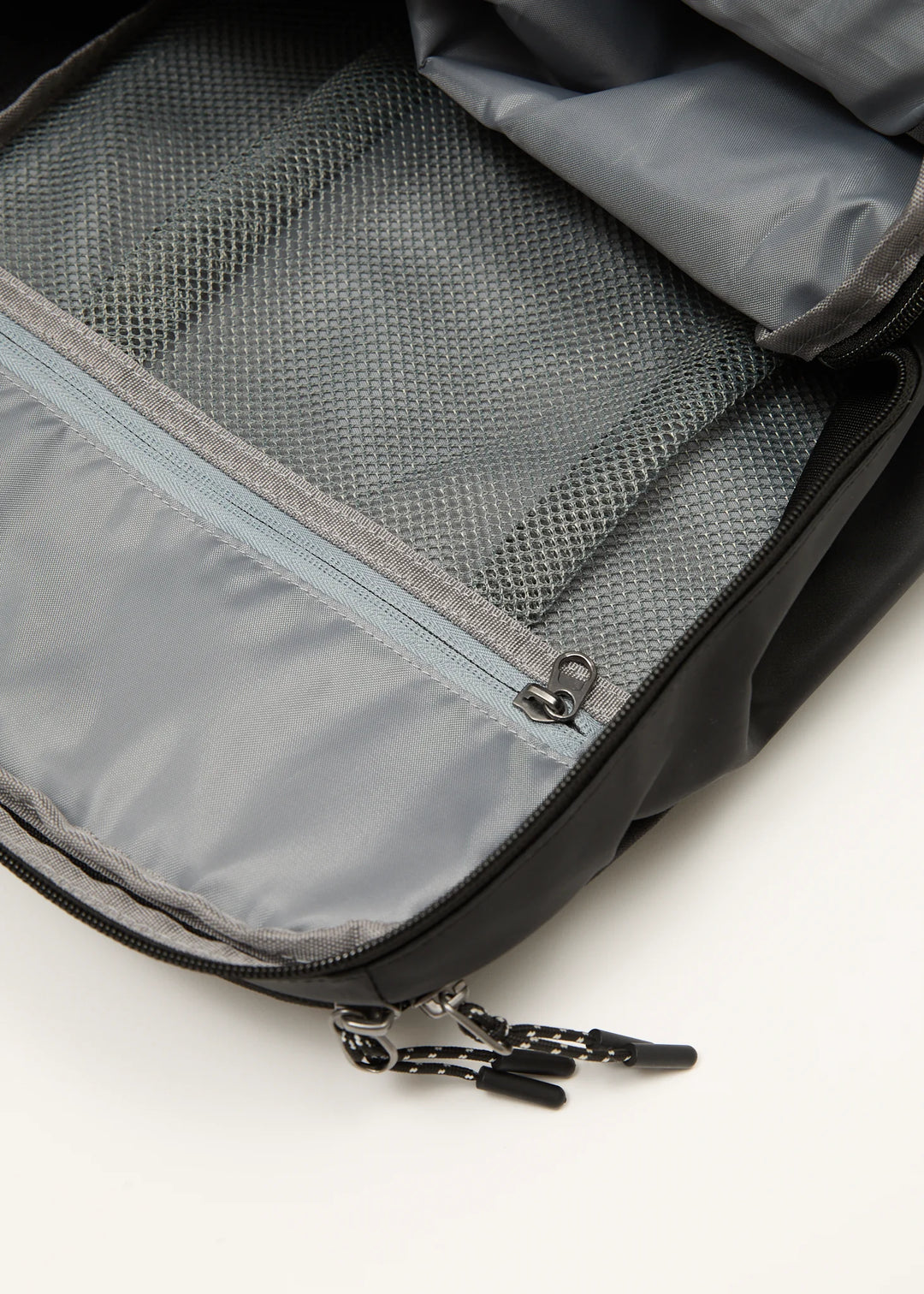 WEEKENDER RECYCLED BACKPACK