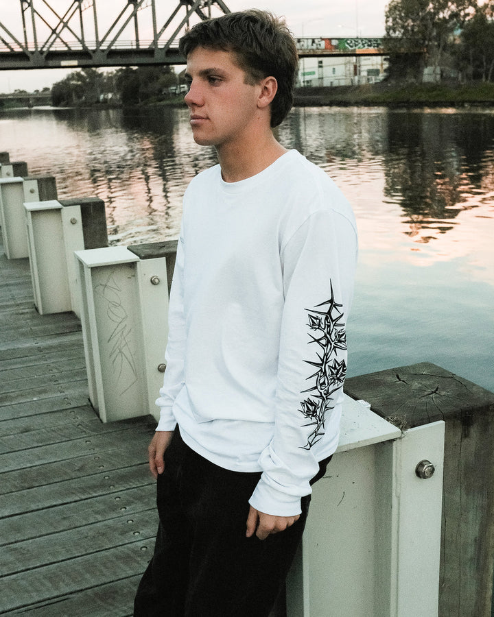 DIE BY THE STONE L/S TEE