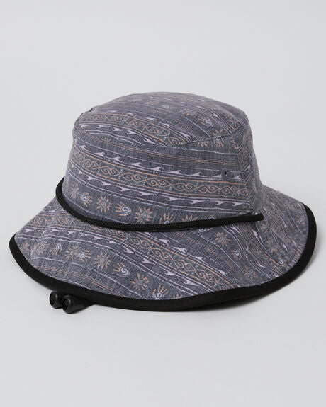 REVO WIDE BUCKET HAT