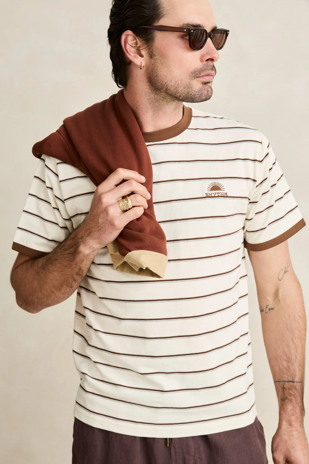 FIELD GUIDE TEE