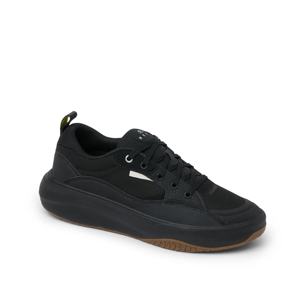 FANNING SHOE
