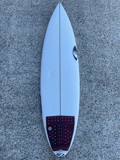 SHARPEYE SYNERGY - 6'6 X 19 3/4 X 2 11/16 @ 35.6L