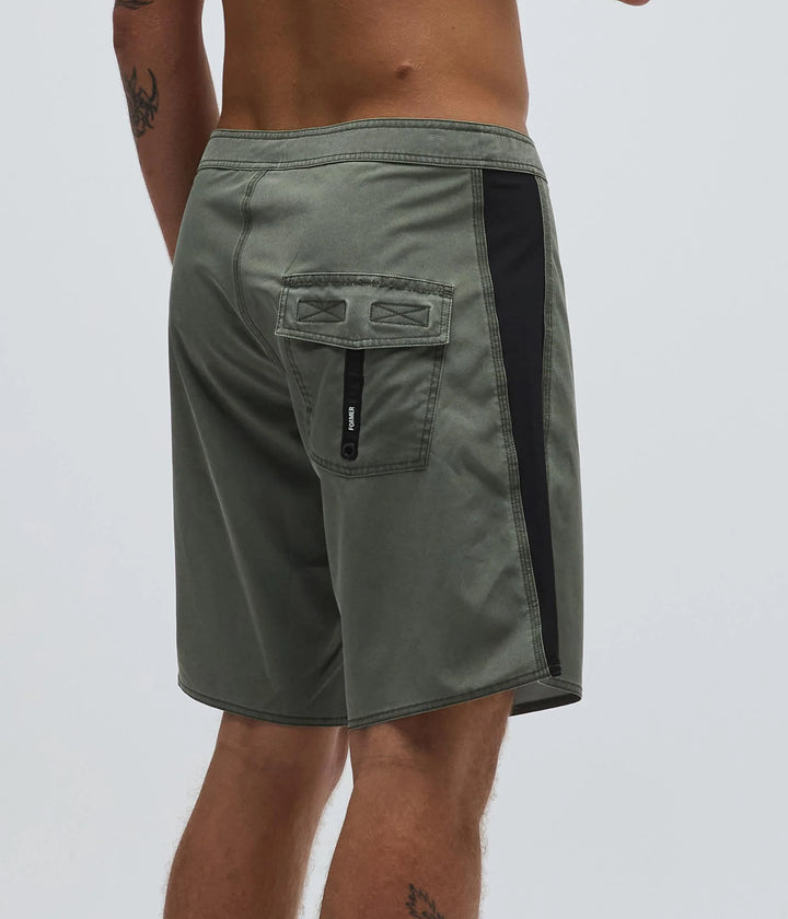 TEAM 19" TRUNK
