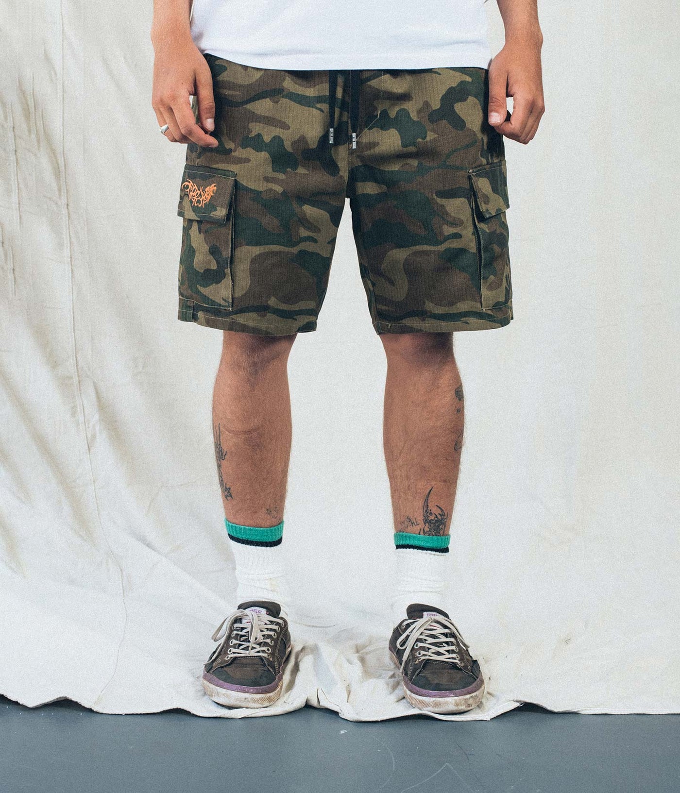 PRAYER CARGO WALKSHORT - WORN CAMO