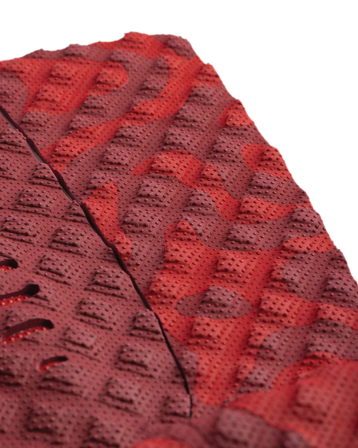 MOLLY PICKLUM SIGNATURE TRACTION