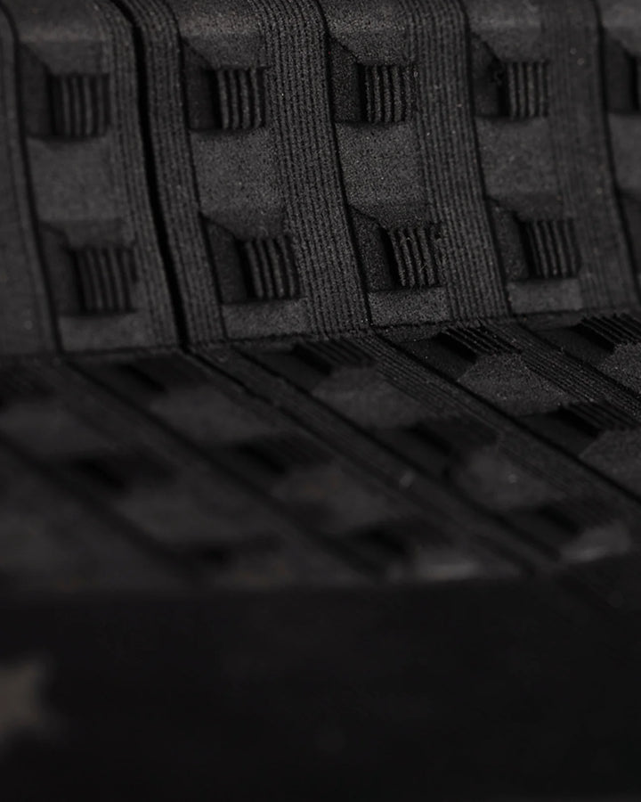 HARDWEAR TAIL BLOCK