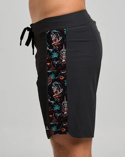 SHE'LL BE RIGHT 18" BOARDSHORT