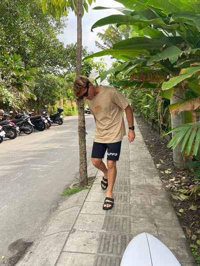 FLOW TEE
