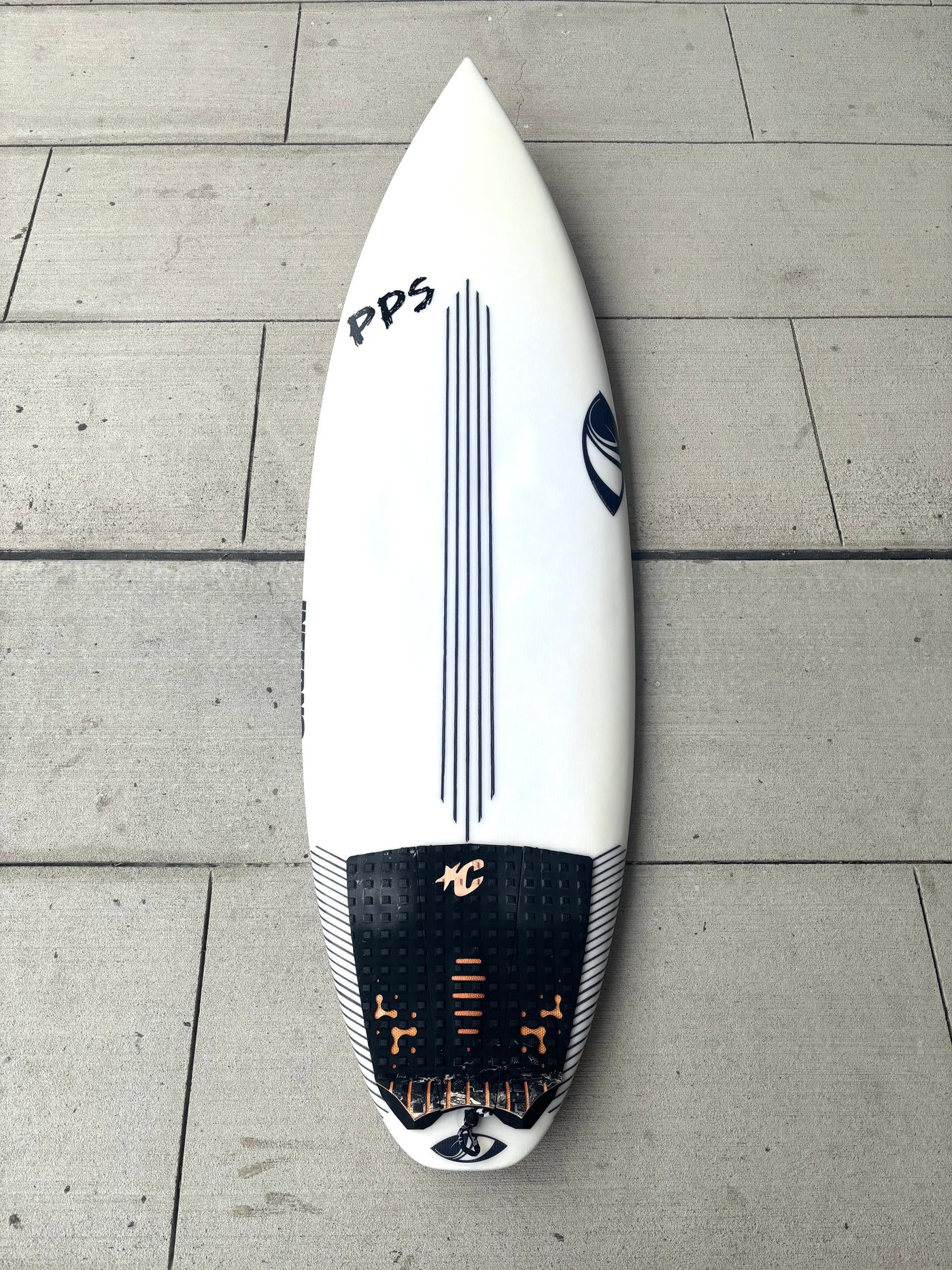 SHARPEYE "INFERNO 72" EPS 5'8 X 19 X 2 7/16 @26.6L