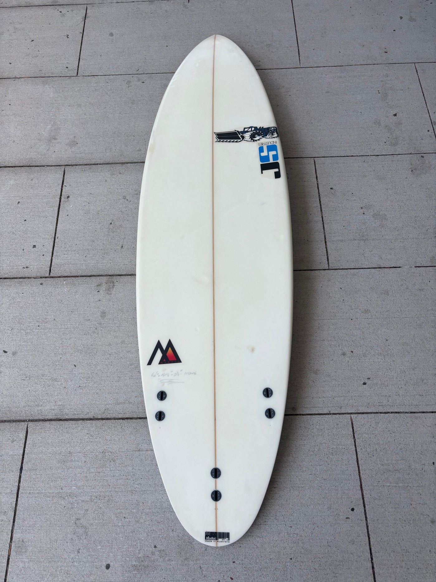 JS "MONSTA" 6'2 X 19 1/8 X 2 3/8