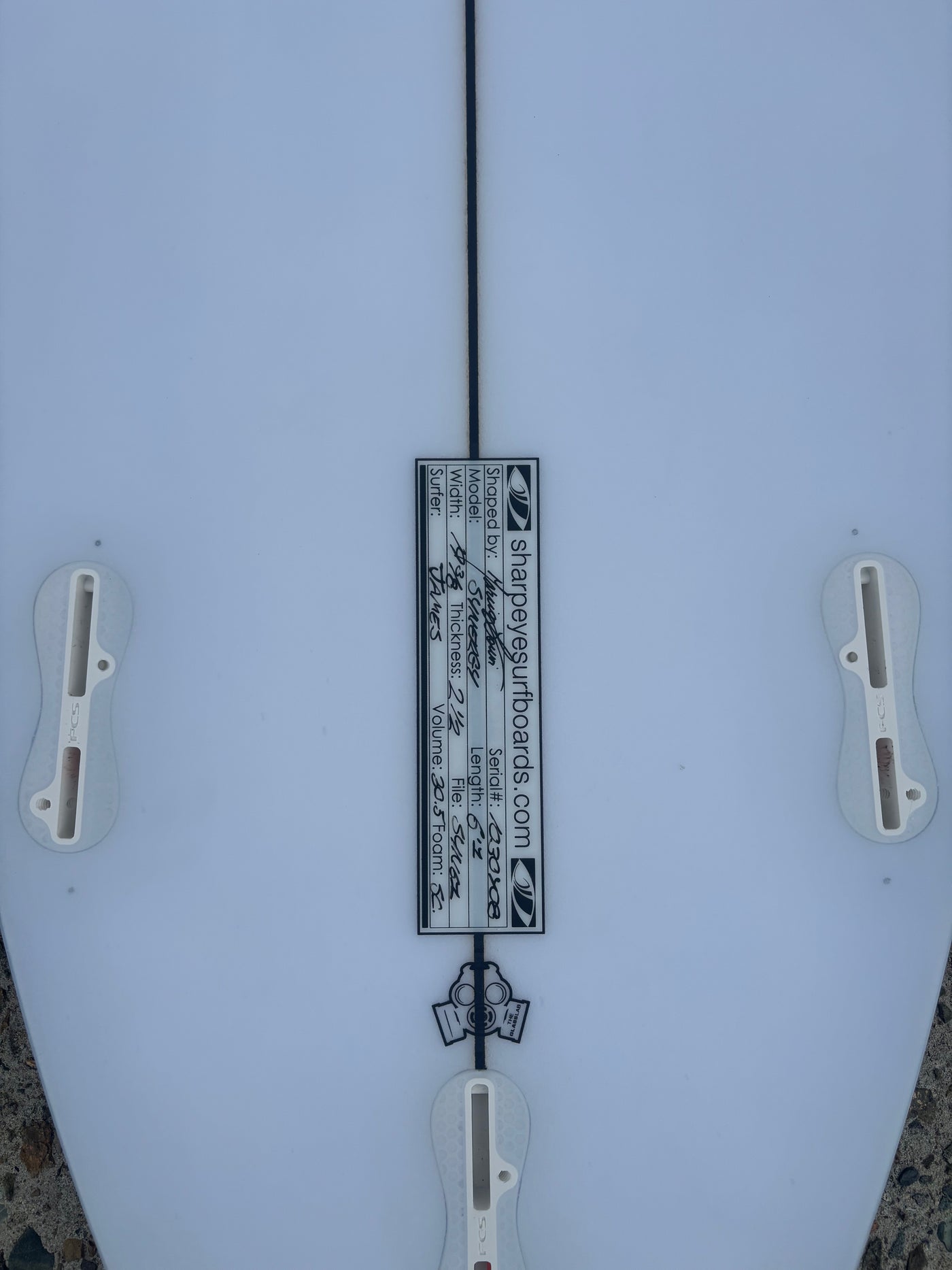 SHARPEYE "SYNERGY" 6'1 X 19 3/8 X 2 1/2 @30.5