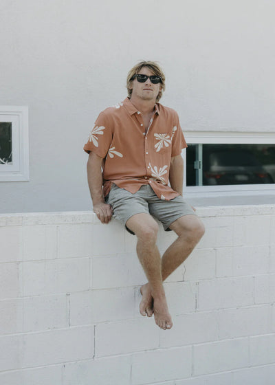 SOLSTICE SHORT SLEEVE SHIRT
