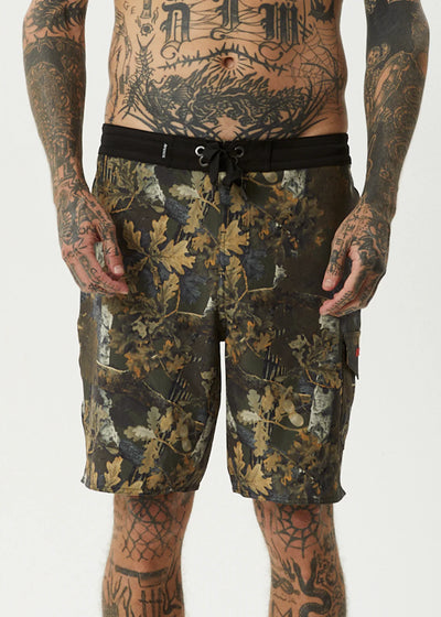 FIND ME SURF RELATED 20" BOARDSHORT
