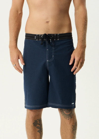 THE WRECK 20" SURF RELATED BOARDSHORT