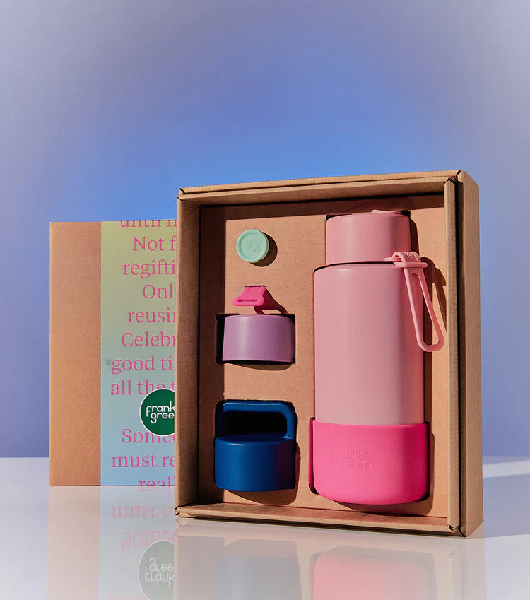 THE ESSENTIALS GIFT SET - GRADIENT