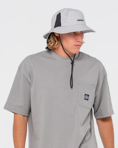 CARBON BUCKET HAT