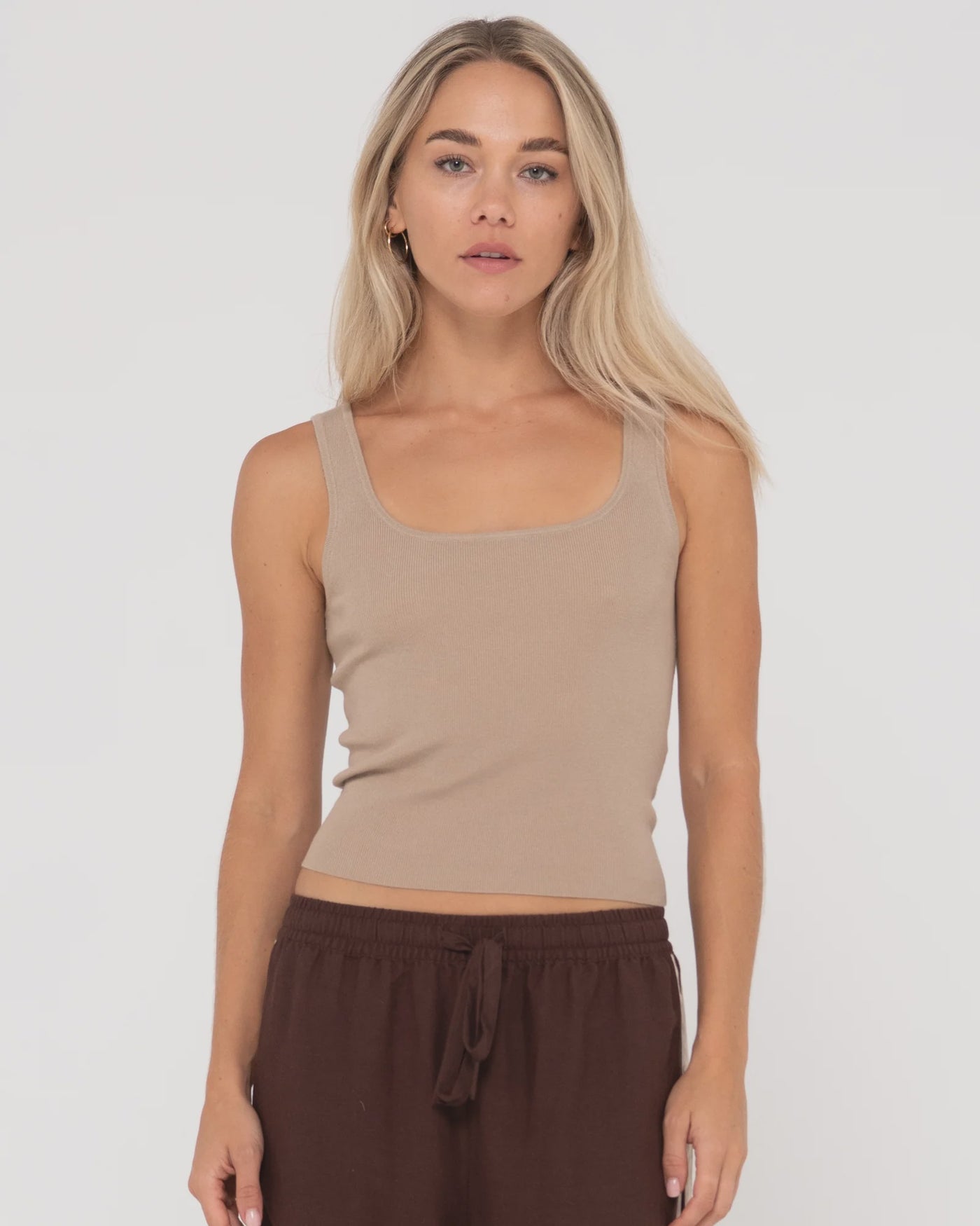 AMELIA SCOOP KNIT TANK