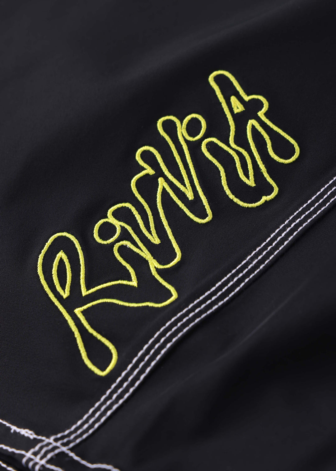 FREQUENCY GRAFF 21" TRUNK