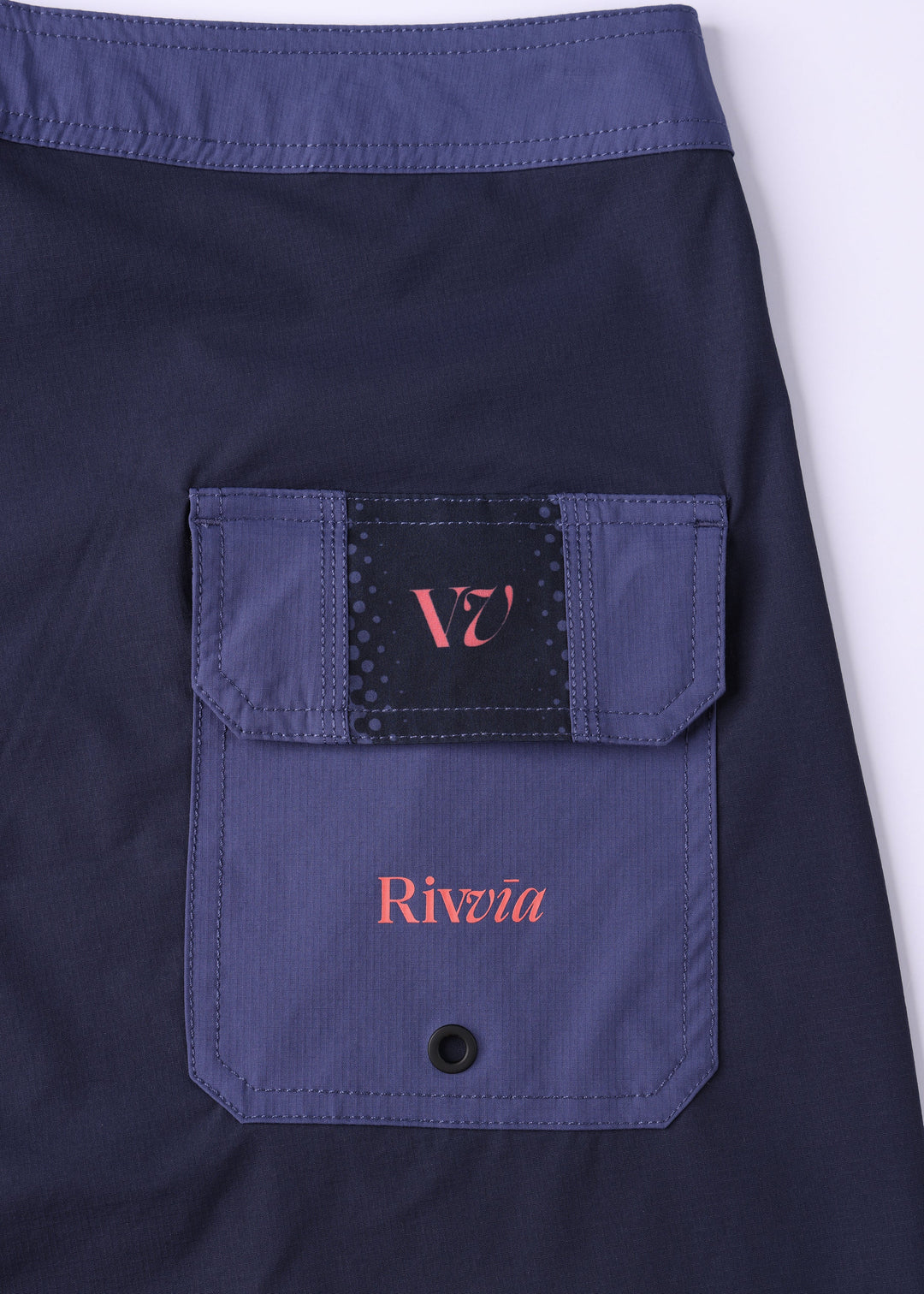 STEREO 19" ENVISION TRUNK: NAVY