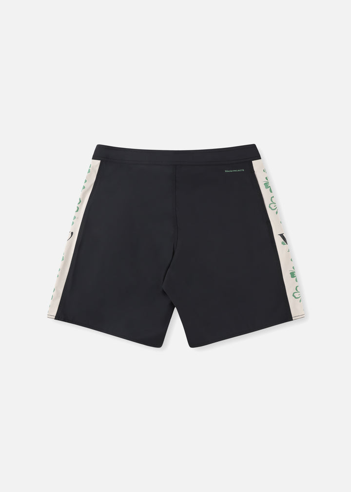 CLASS 18.5" WALLFLOWER TRUNK