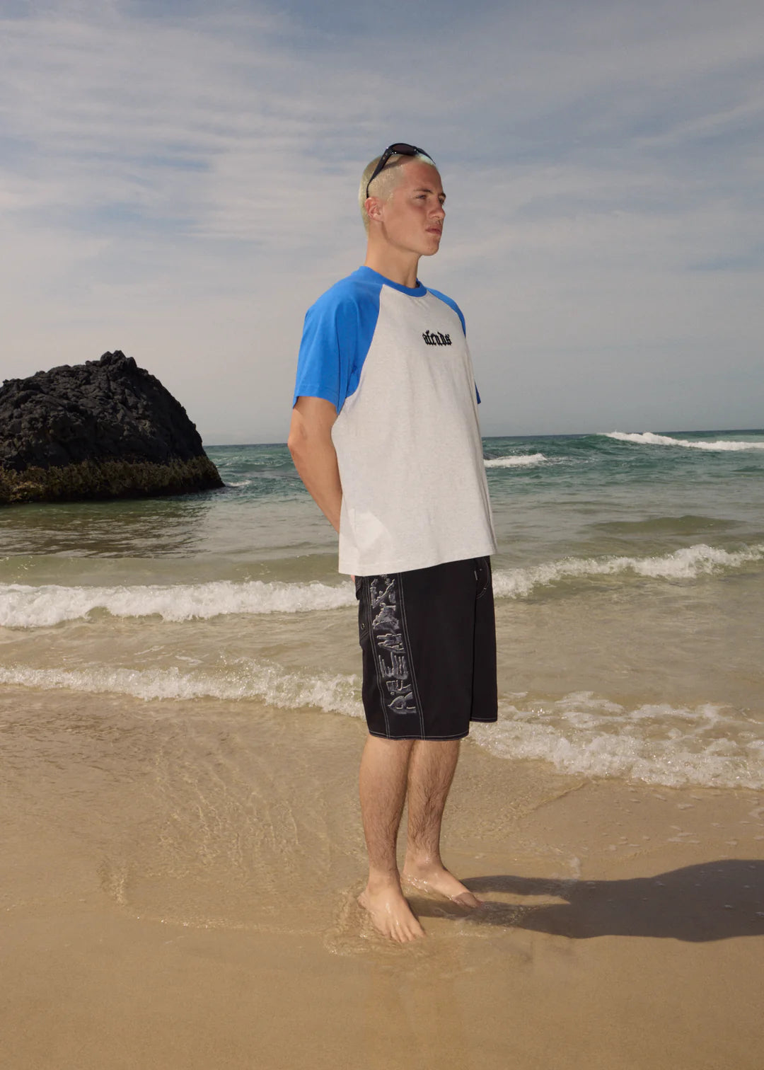 DROP ZONE RAGLAN TEE
