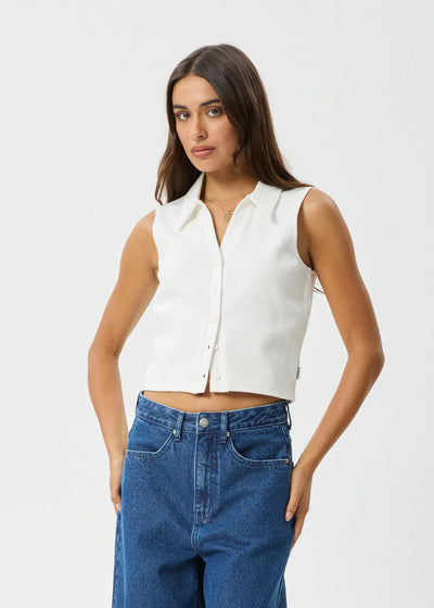ELIZA RIB SLEEVELESS SHIRT