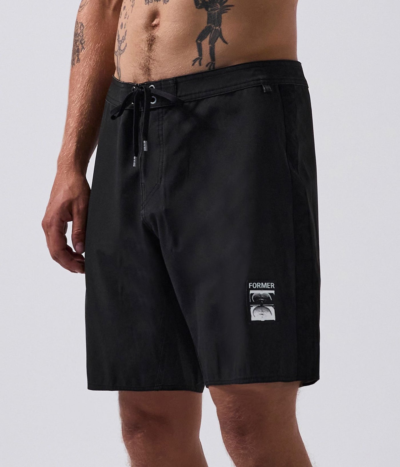 SYSTEM 19" BOARDSHORT