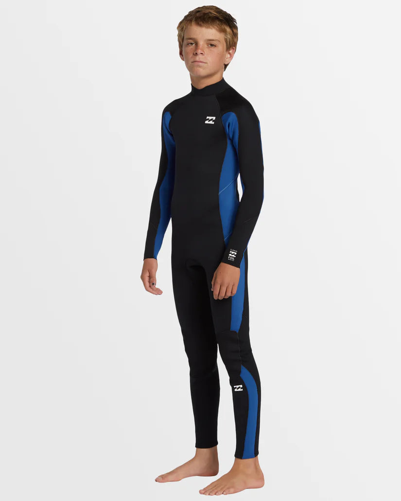 BOYS 3/2 FOIL BACKZIP FL STEAMER