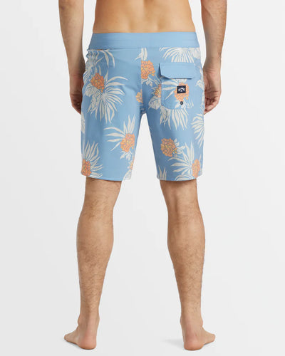 SUNDAYS PRO 19" BOARDSHORT