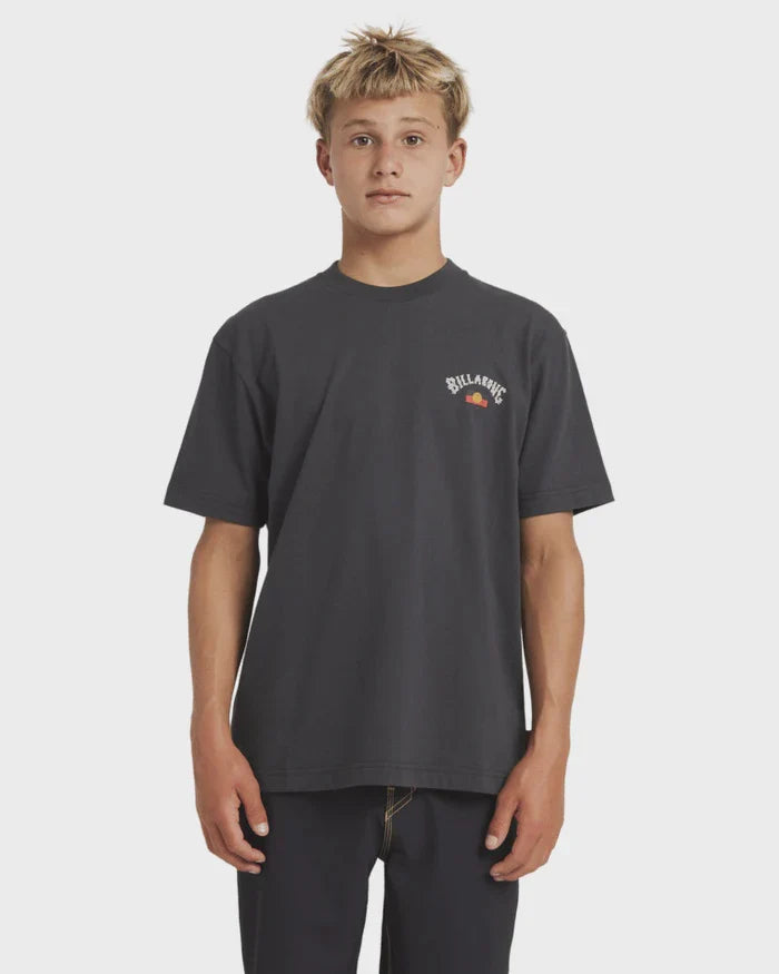 BOYS OTIS FLAG ARCH SS