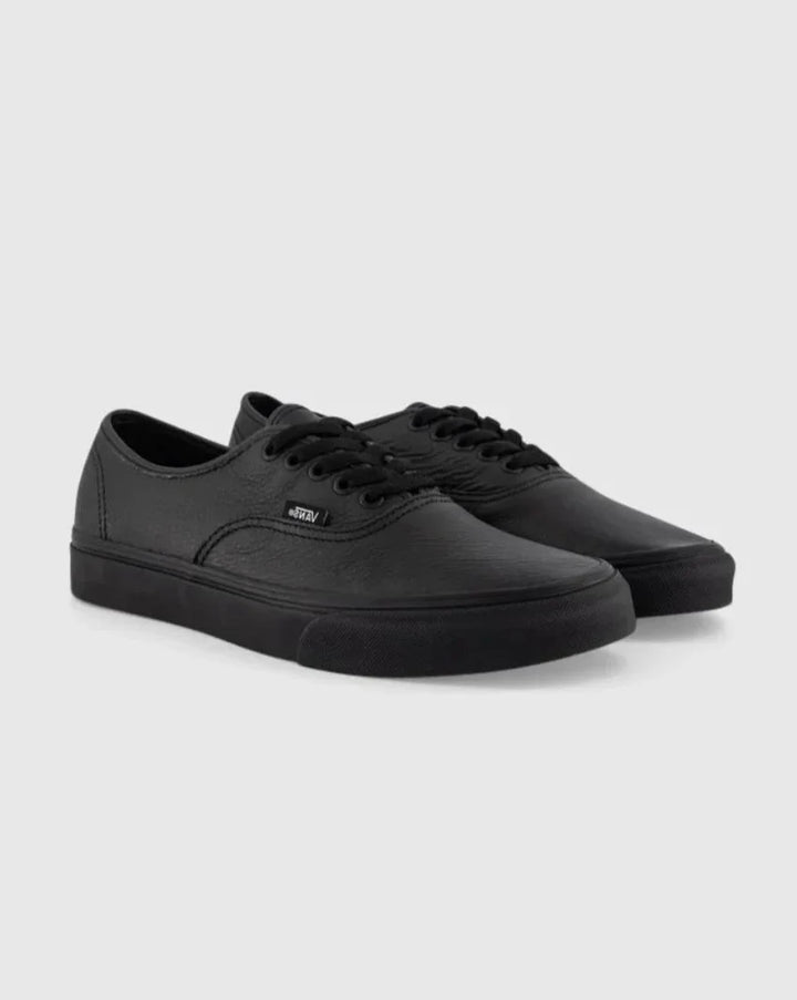 AUTHENTIC - BLACK LEATHER
