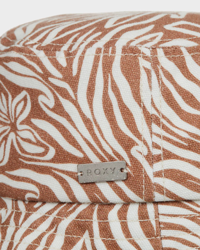 LADIES JUMPING STAR HAT