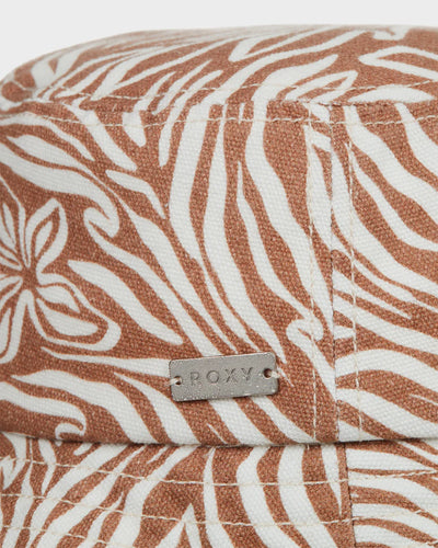 LADIES JUMPING STAR HAT